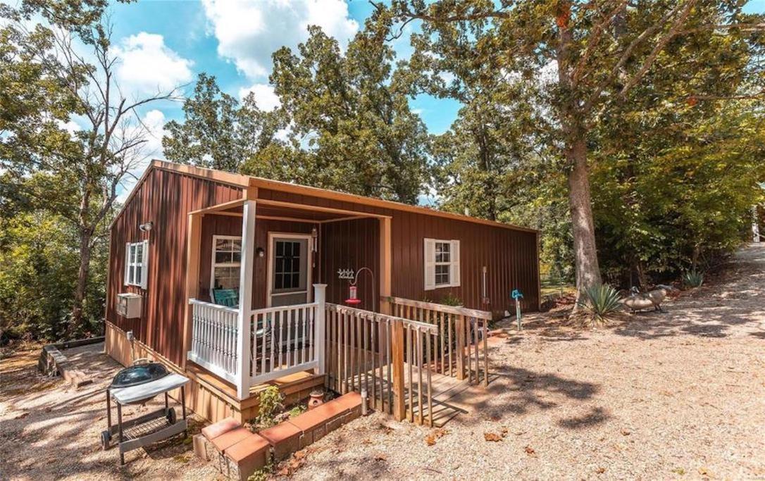 Dragonfly Meadows Guesthouse Stoutland المظهر الخارجي الصورة